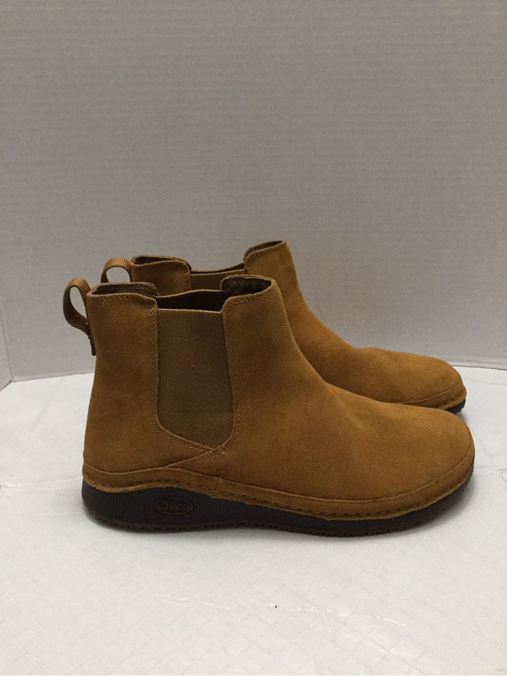 Women chaco boots size 7